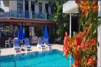 Fethiye Merkez'de Yarım Pansiyon 4 KİŞİLİK AİLE ODASI 