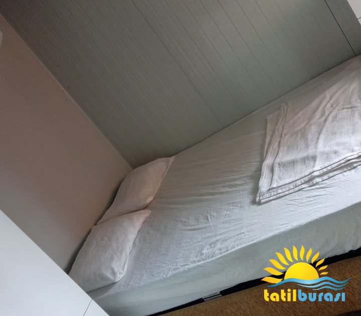 1+1 Deniz Manzaralı Plaja Sadece 100 mt