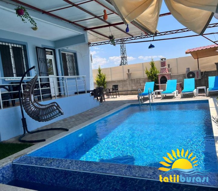 Müstakil Havuzlu 3+1 Villa